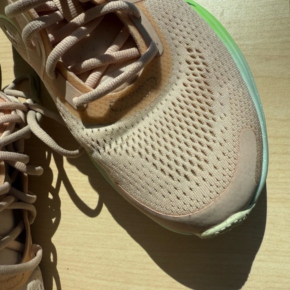 Lululemon Athletica 8.5 EUC “Blissfeel” pink and Neon Green Athletic Shoes - Picture 6 of 15